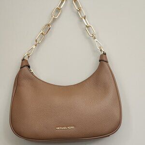 Michael Kors NWT Cora Large Zip Pouchette Chain Shoulder Crossbody Bag